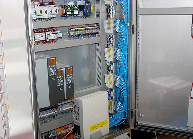 Anlagen- und Maschinenbau - Entwicklung, Engineering, Fertigung, Montage und der Optimierung sowie der Instandhaltung Ihrer Maschinen-Anlage.